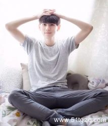 帅哥∣清新养眼的美好颜值 遇见这样的小鲜肉千万别放手-51虹马