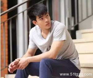 俩男友和四个泡友，七夕都想约我怎么办？-51虹马