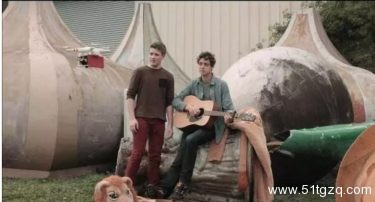 《碎碎爱》：碎碎的小黄话与流动的性向 - 51虹马