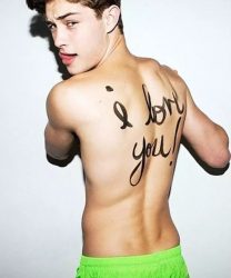 深柜里的初恋男友 - 51虹马 深柜里的初恋男友 - 51虹马