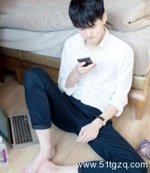 帅哥∣清新养眼的美好颜值 遇见这样的小鲜肉千万别放手 - 51虹马