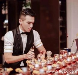 酷帅调酒师，真实身份却是...... - 51虹马