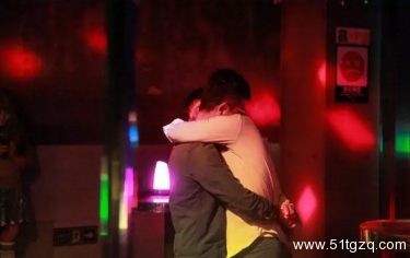 对话同性恋：出柜曾招致扫地出门 - 51虹马