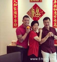 新加坡小受好可爱，傻傻的、萌萌哒、还有一副好身材！ - 51虹马