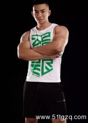 看点∣185极品天菜筋肉健男 一晚能撩出10万块的东北小伙 - 51虹马