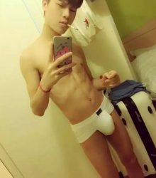 相处后，才知道他的丁丁很小 - 51虹马