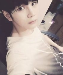 主教与17岁男学生性爱影片流出?两国总理同场参加同志骄傲游行! - 51虹马 主教与17岁男学生性爱影片流出?两国总理同场参加同志骄傲游行! - 51虹马