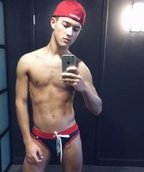 相处后，才知道他的丁丁很小 - 51虹马