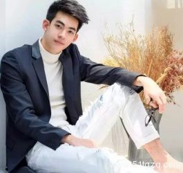 俩男友和四个泡友，七夕都想约我怎么办？ - 51虹马