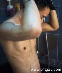 喜欢上客户的直男侄子，怎么办？ - 51虹马