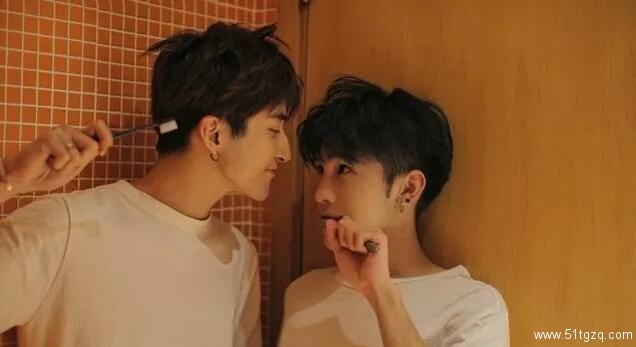 作为腐女的男朋友,我再也直不起来了 - 51虹马 作为腐女的男朋友,我再也直不起来了 - 51虹马