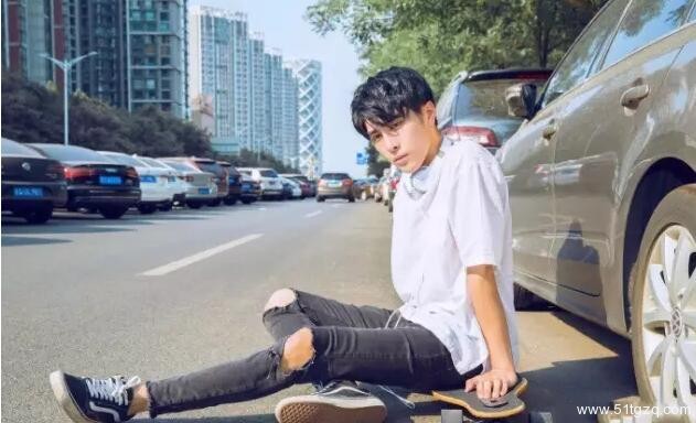 90后GAY最新的十大堕落表现，你占几条？-51虹马