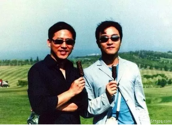 愿有一天同性爱人也能在阳光下牵手-51虹马