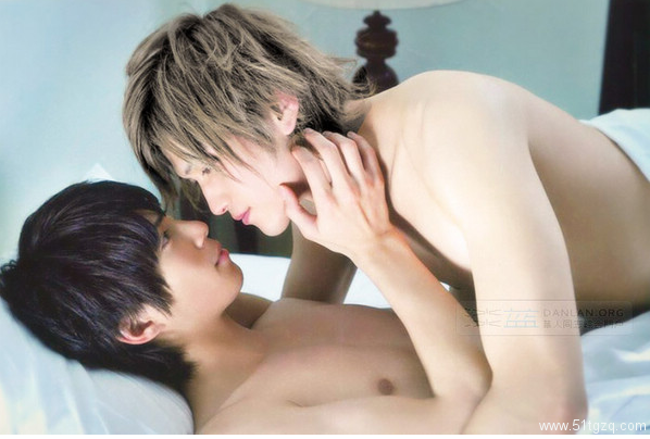 好看同志小说：沦为MB的大学生 - 51虹马