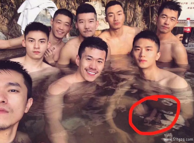 名媛网红温泉浴照疑似“漏点”被疯传 - 51虹马 名媛网红温泉浴照疑似“漏点”被疯传 - 51虹马