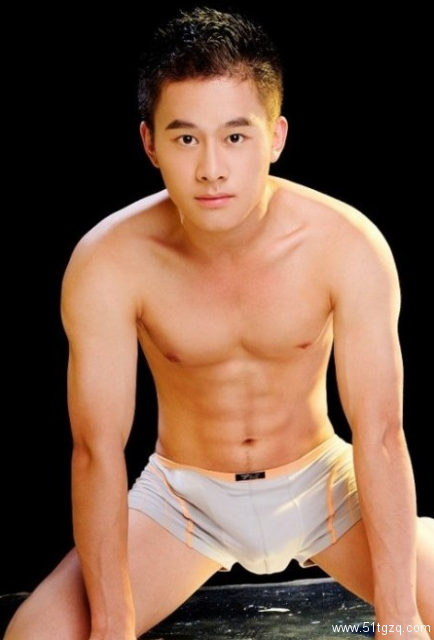 曾经卖身的BF又重操旧业做了MB-51虹马