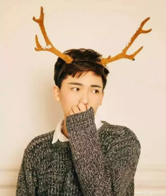 17岁的高颜粉嫩小鲜肉 快要被他萌翻了-51虹马