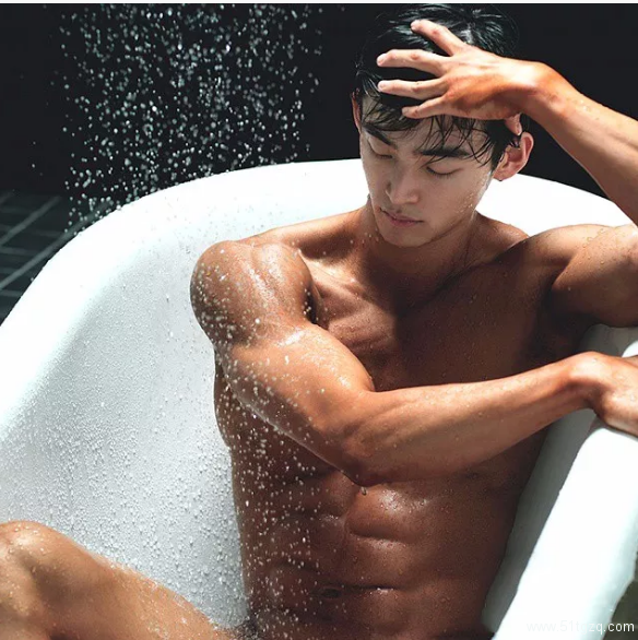 gay圈姐妹撕逼专用!年度骚话大盘点~-51虹马