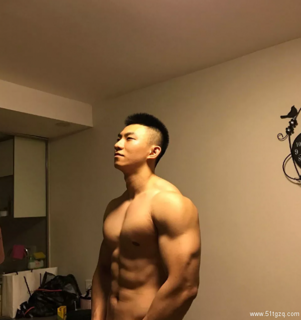 小攻出轨后的表现-51虹马