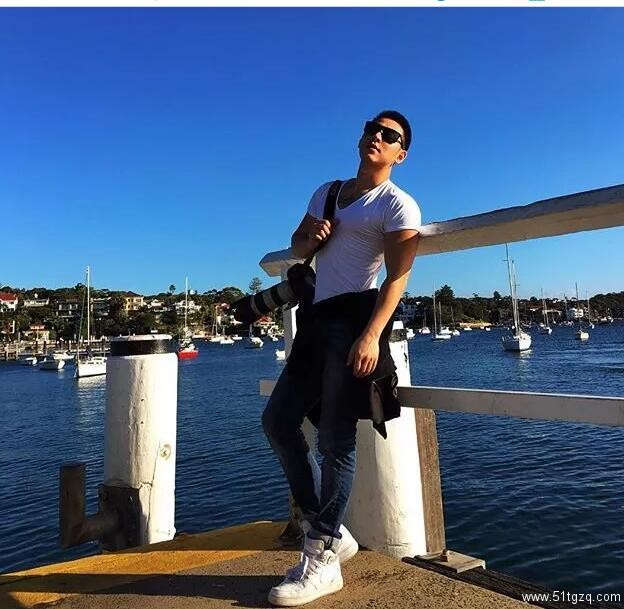 gay全裸游世界-51虹马