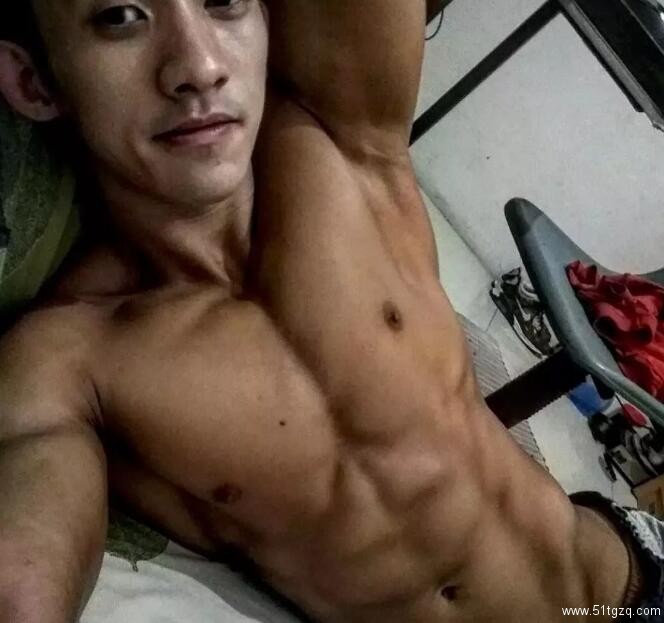 我拿处男之身，赌明天。-51虹马