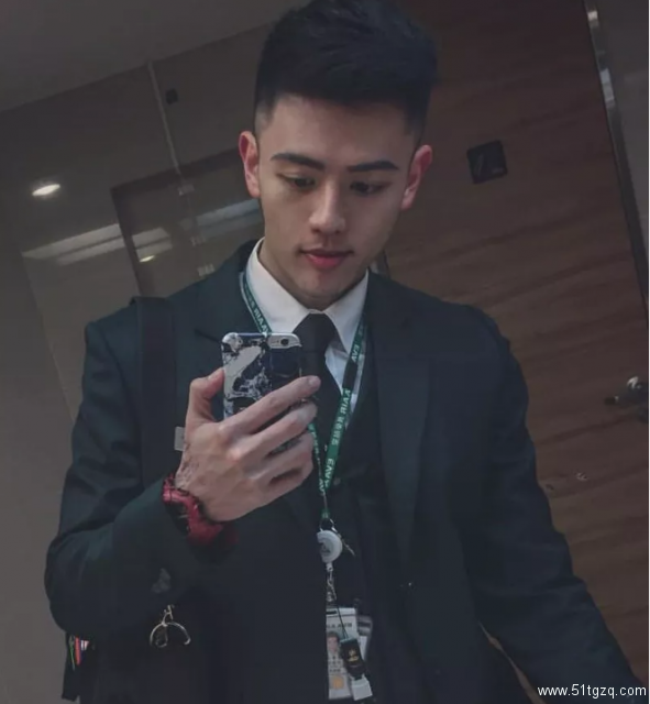 看完《前任3》粗大摩卡攻不要我了。-51虹马