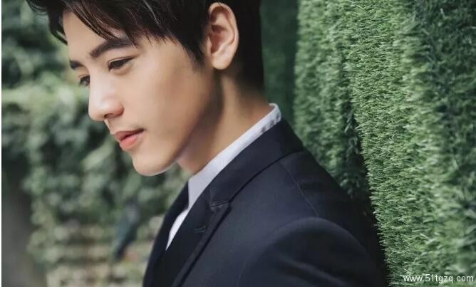 帅哥∣霸屏新宠阳光少年撞脸林志颖相似度99%！？李宗霖-51虹马