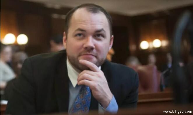 纽约历史新页 | 他是出柜同志、是爱滋病毒携带者,但他却当选纽约市议长!-51虹马