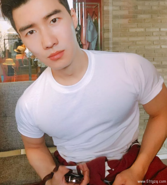 帮他口醒，他却不知感恩。-51虹马