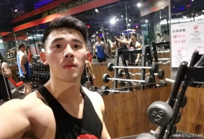 即使他有25CM，我也会选择离开。-51虹马