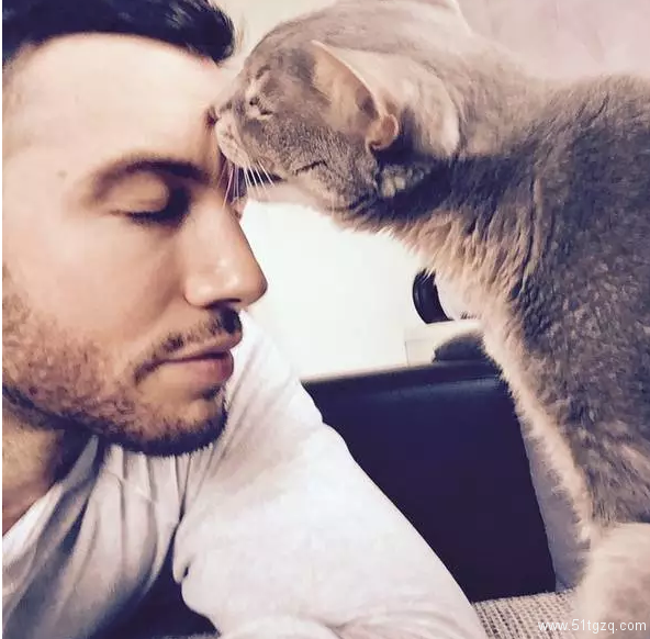 法国名模Johan Akan捷豹如柱！扒到了他的那些私照！ - 51虹马