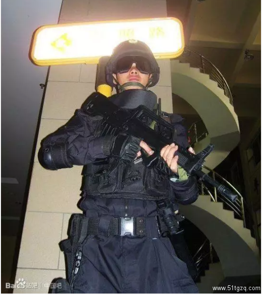 国内十大颜值大兵排行~第一名居然这么猛? - 51虹马 国内十大颜值大兵排行~第一名居然这么猛? - 51虹马