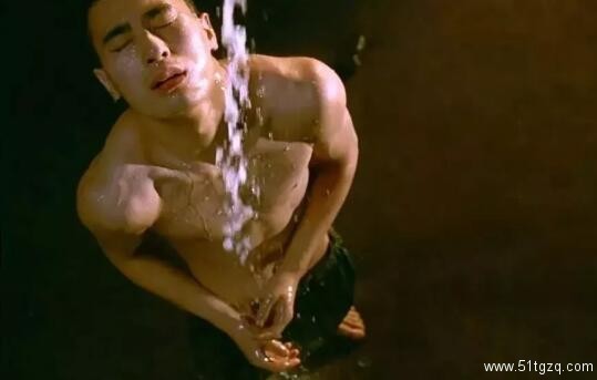 荷尔蒙最浓烈的黄轩竟演过同志片？成功被他腐蚀了! - 51虹马