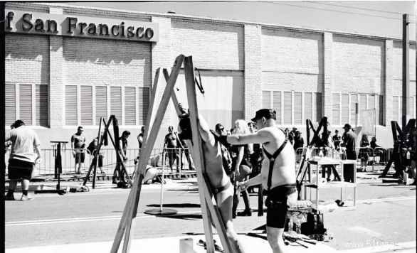 旧金山一年一度福尔瑟姆街展 皮革爱好者绝对不能错过的一场盛宴！ - 51虹马