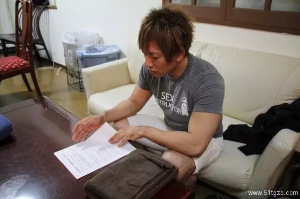 90分钟啪15次？这个岛国男优做到了！ - 51虹马