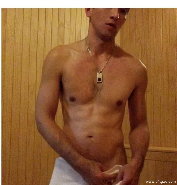 熟男酒保的正装Play，小编醉了！！ - 51虹马