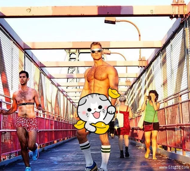 用“小弟”画画的大艺术家 捷豹huge到爆 - 51虹马