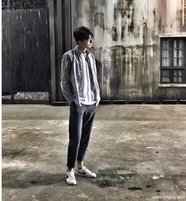 帅哥∣北体187长腿美少年来袭，鲜嫩颜值看到你想哭 - 51虹马