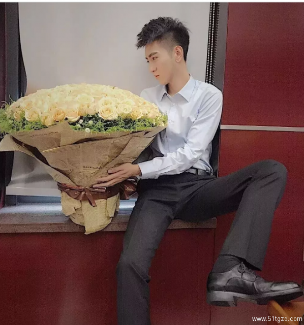 帅哥∣纯天然正宗萌帅小鲜肉，少年感爆棚的校园男神！－－郭宇鹏 - 51虹马