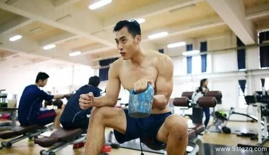 江苏男排刘向东出柜？微博称愧对一个男孩 - 51虹马