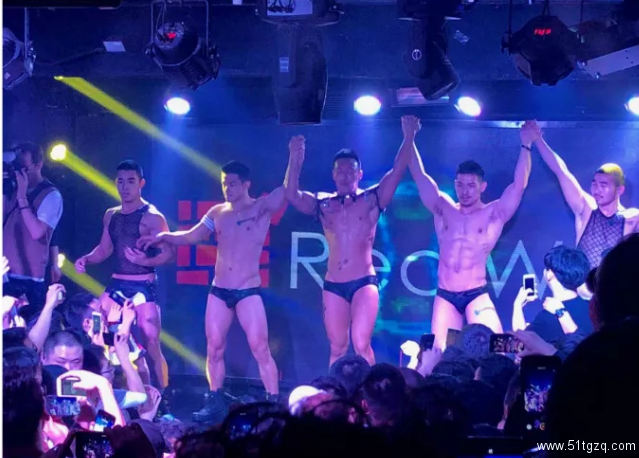 趁同性朋友酒醉后将其强奸？尚客优酒店歧视同性恋，北京同志趴肉体大放送… - 51虹马