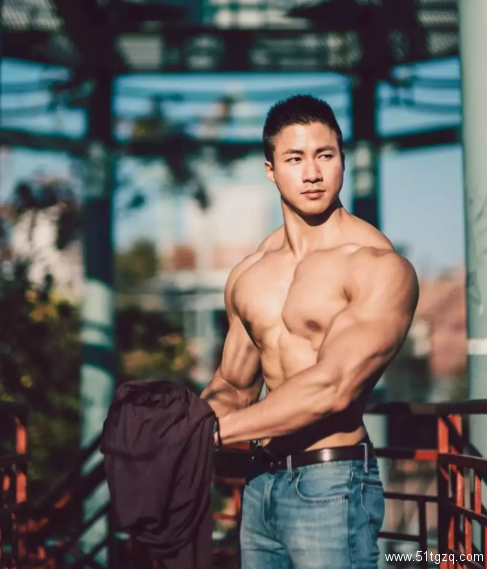 中日混血理工男!多看一眼就流鼻血额! - 51虹马 中日混血理工男!多看一眼就流鼻血额! - 51虹马