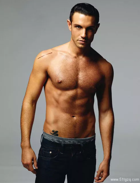 法国名模Johan Akan捷豹如柱！扒到了他的那些私照！ - 51虹马