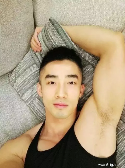 上海滩一姐,长腿肌肉名媛你们还记得吗? - 51虹马 上海滩一姐,长腿肌肉名媛你们还记得吗? - 51虹马