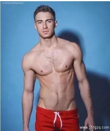 GV男优勇敢自揭，曾在烟嗨过后被多人无T性侵 - 51虹马