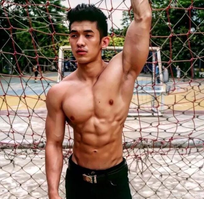 我拿处男之身，赌明天。 - 51虹马