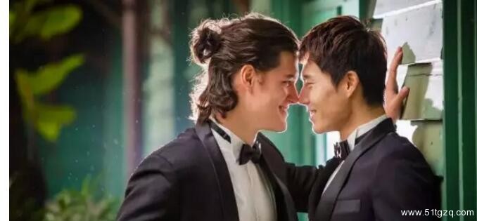 台湾同性电影两个Gay与两个拉拉上演一出形婚闹剧 - 51虹马