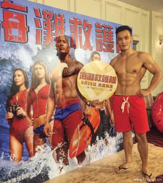 被摄影师宠爱的筋肉大帅哥，是他！ - 51虹马