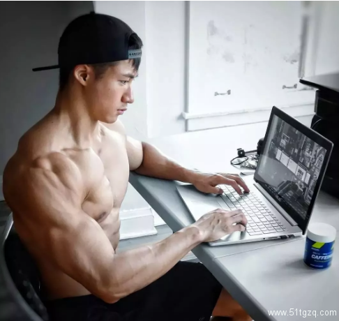 中日混血理工男！多看一眼就流鼻血额！ - 51虹马