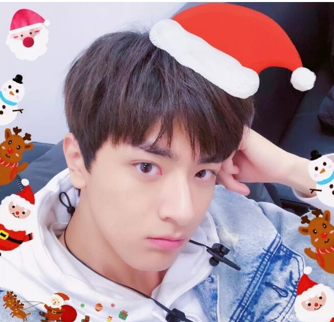 帅哥∣北体187长腿美少年来袭，鲜嫩颜值看到你想哭 - 51虹马